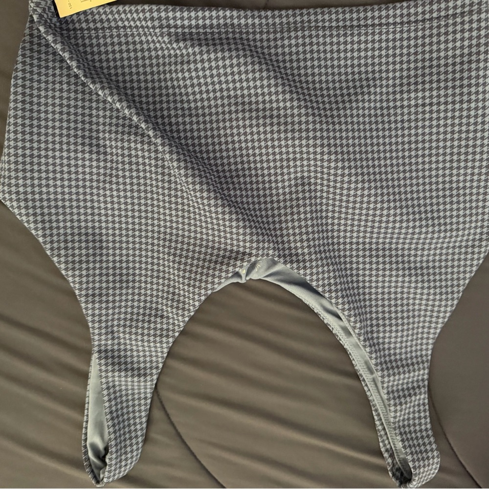 Aerie Gray Houndstooth bra